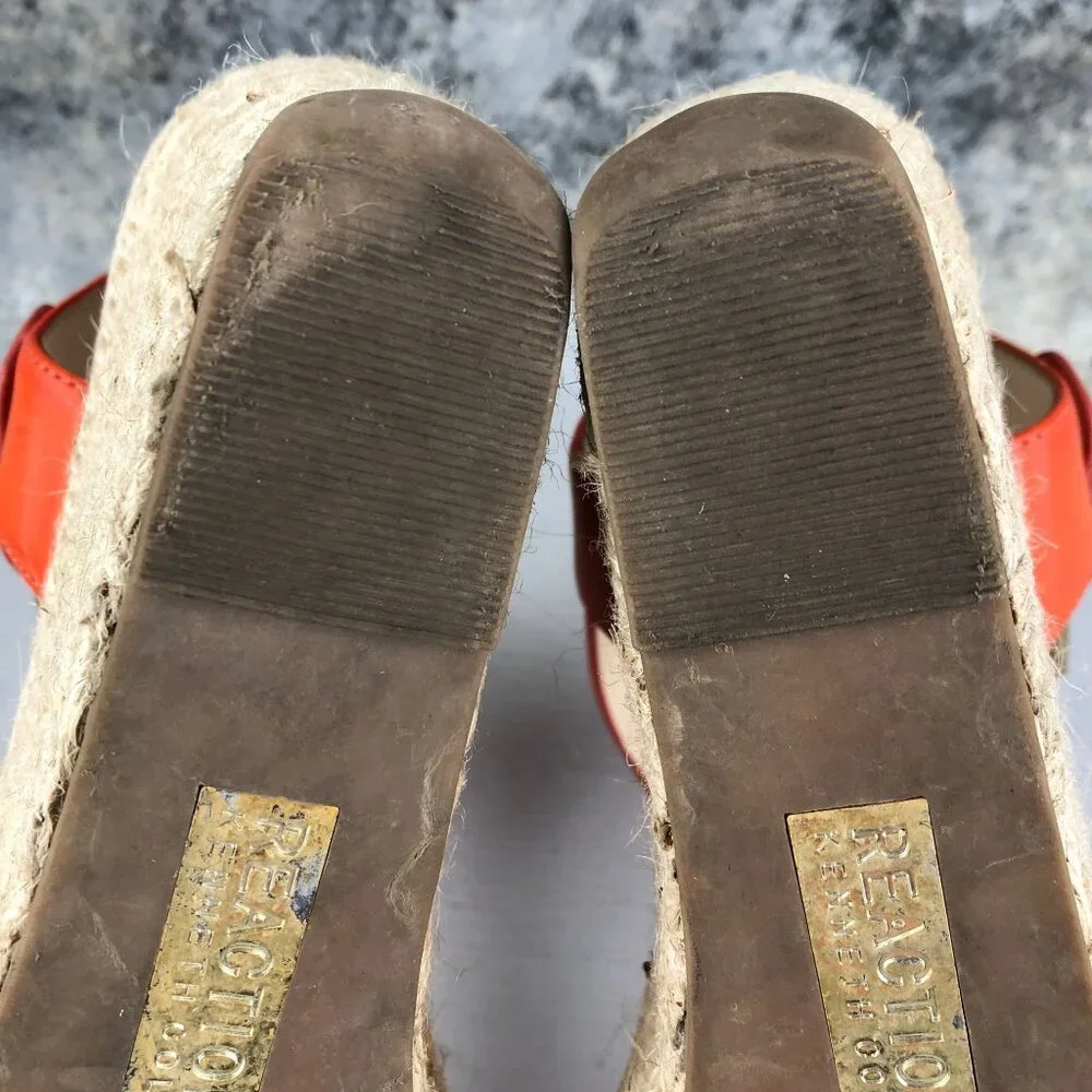 Reaction Kenneth Cole Women's Size 10 Card Wedge Orange Faux Leather Sandals